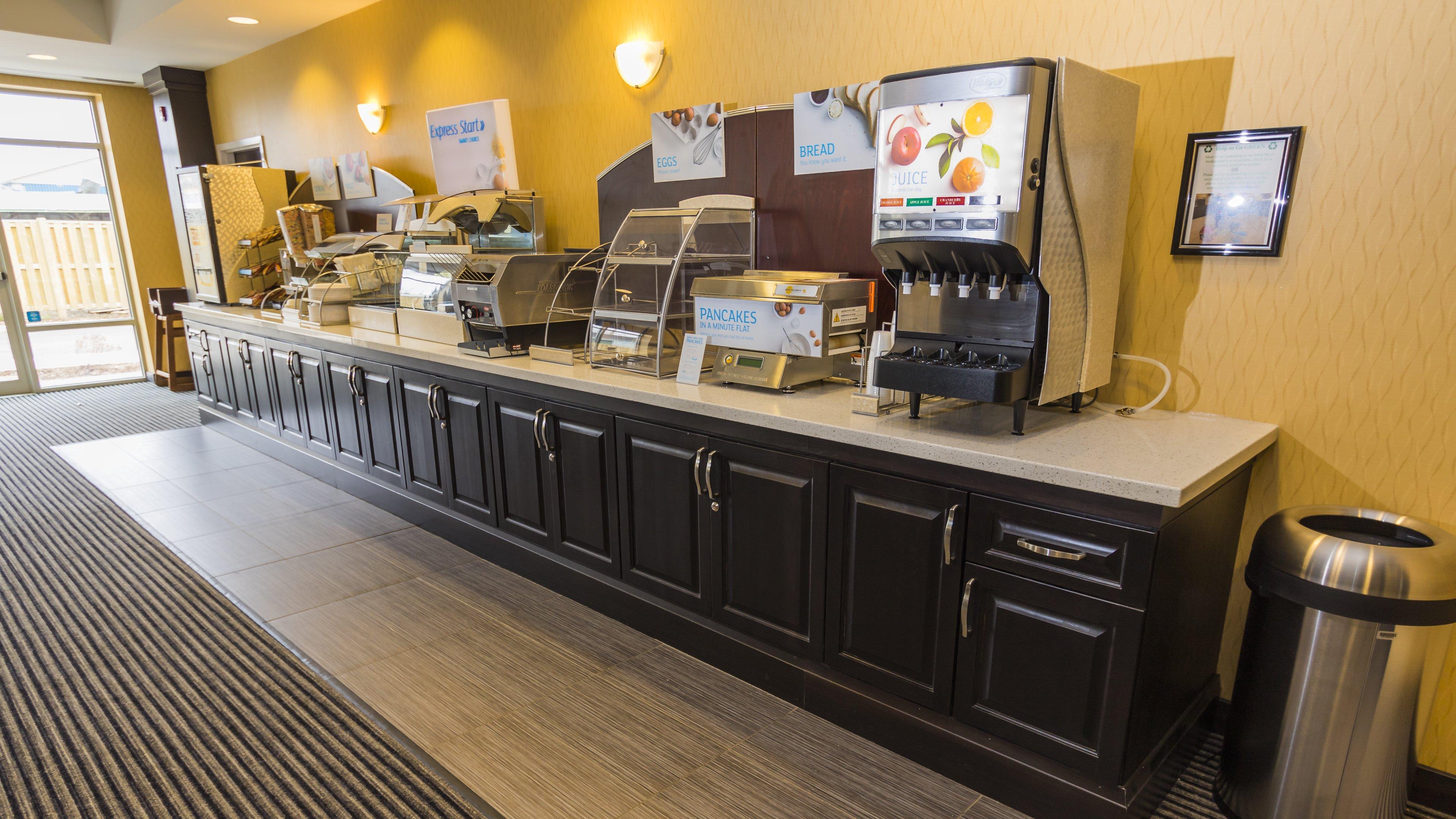Holiday Inn Express Thunder Bay By Ihg Esterno foto