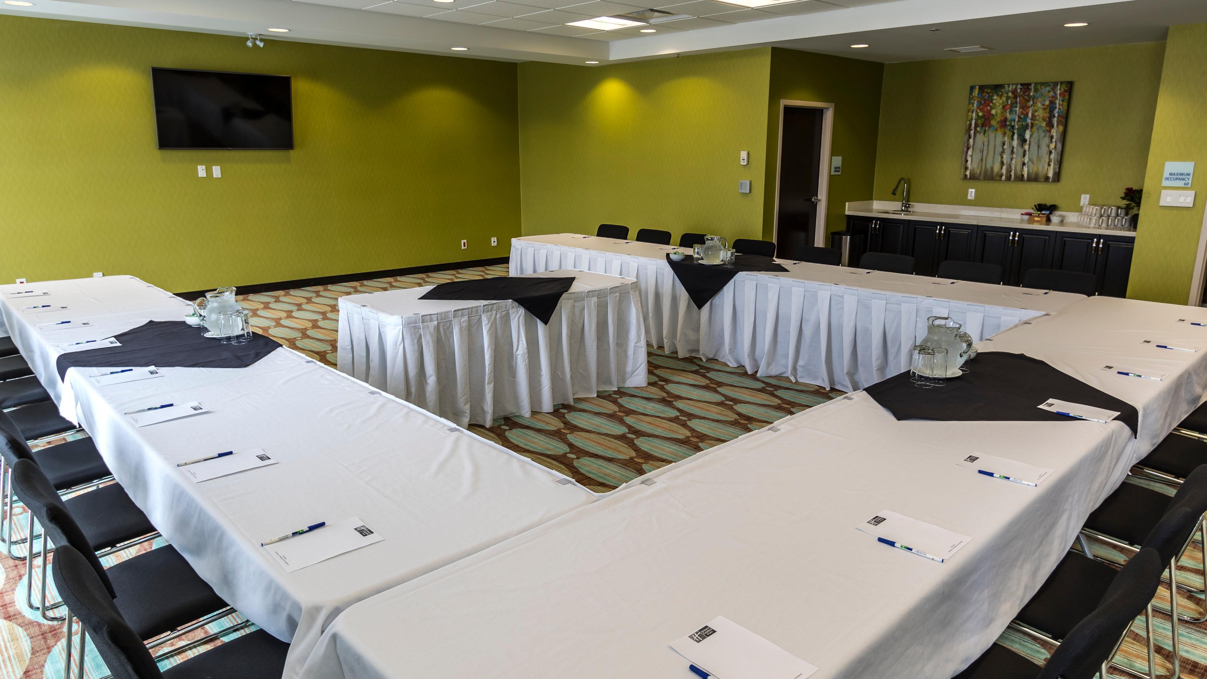 Holiday Inn Express Thunder Bay By Ihg Esterno foto
